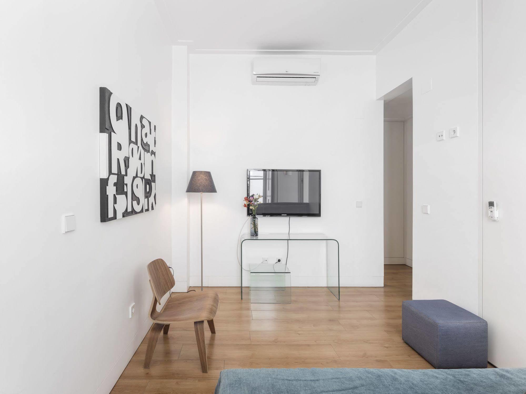 Lisbon Serviced Apartments - Baixa Екстер'єр фото